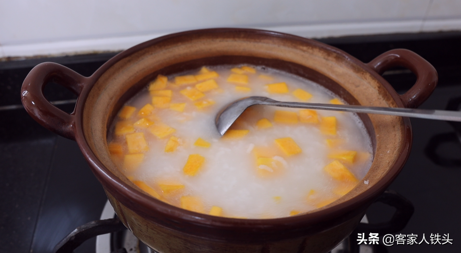 春季早餐吃這一鍋，廣東人百吃不膩，食材簡單營養好，孩子很愛吃