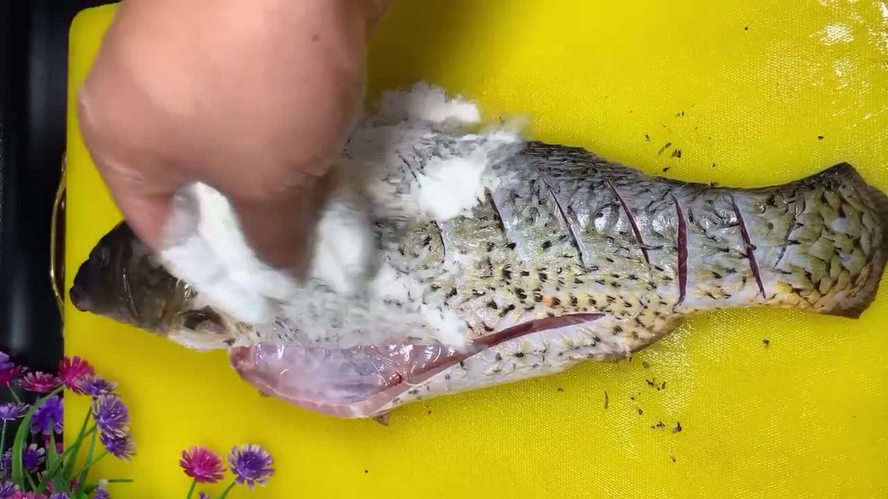 How to make braised fish delicious?  2 links are very important, the meat is fresh and tender, not fishy and tasty