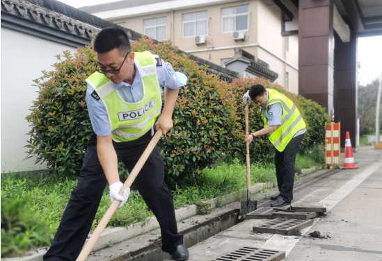 战“灿都”显精神