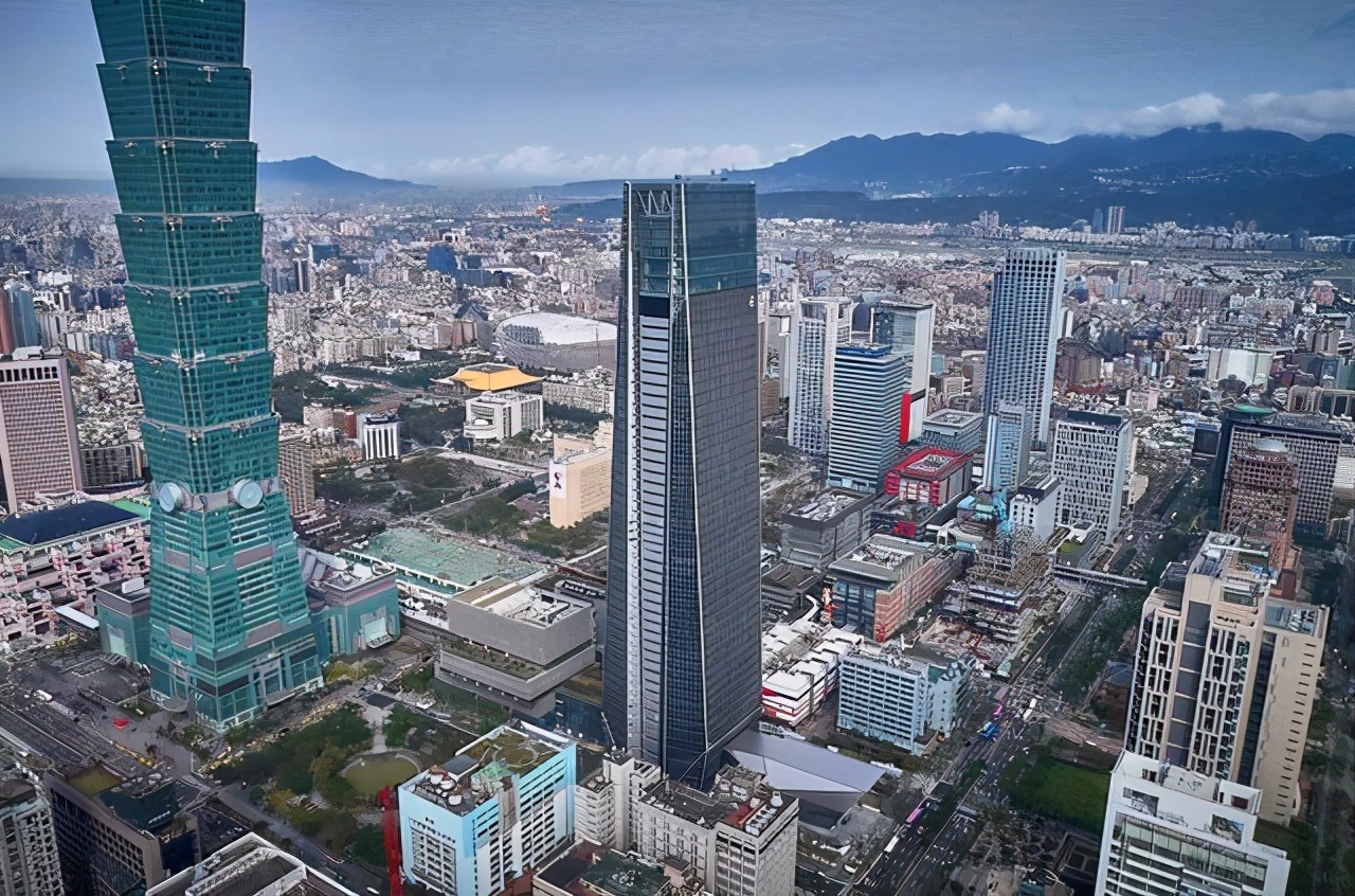 ˥�˵�̨�徭�ã��Ʒ�¢�����������ʰ�ռ���ڣ���С��ҵ�粽����