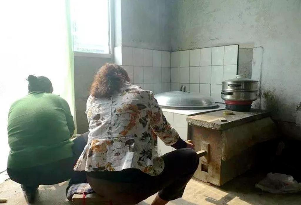 如何选择一口好的铁锅，三禾窒氮轻铁锅使用体验