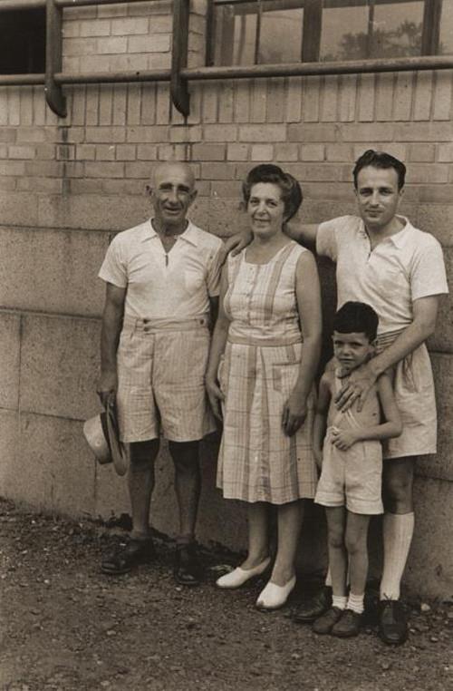 被50个国家拒签的犹太少年，拿着20份中国签证，救了全家人