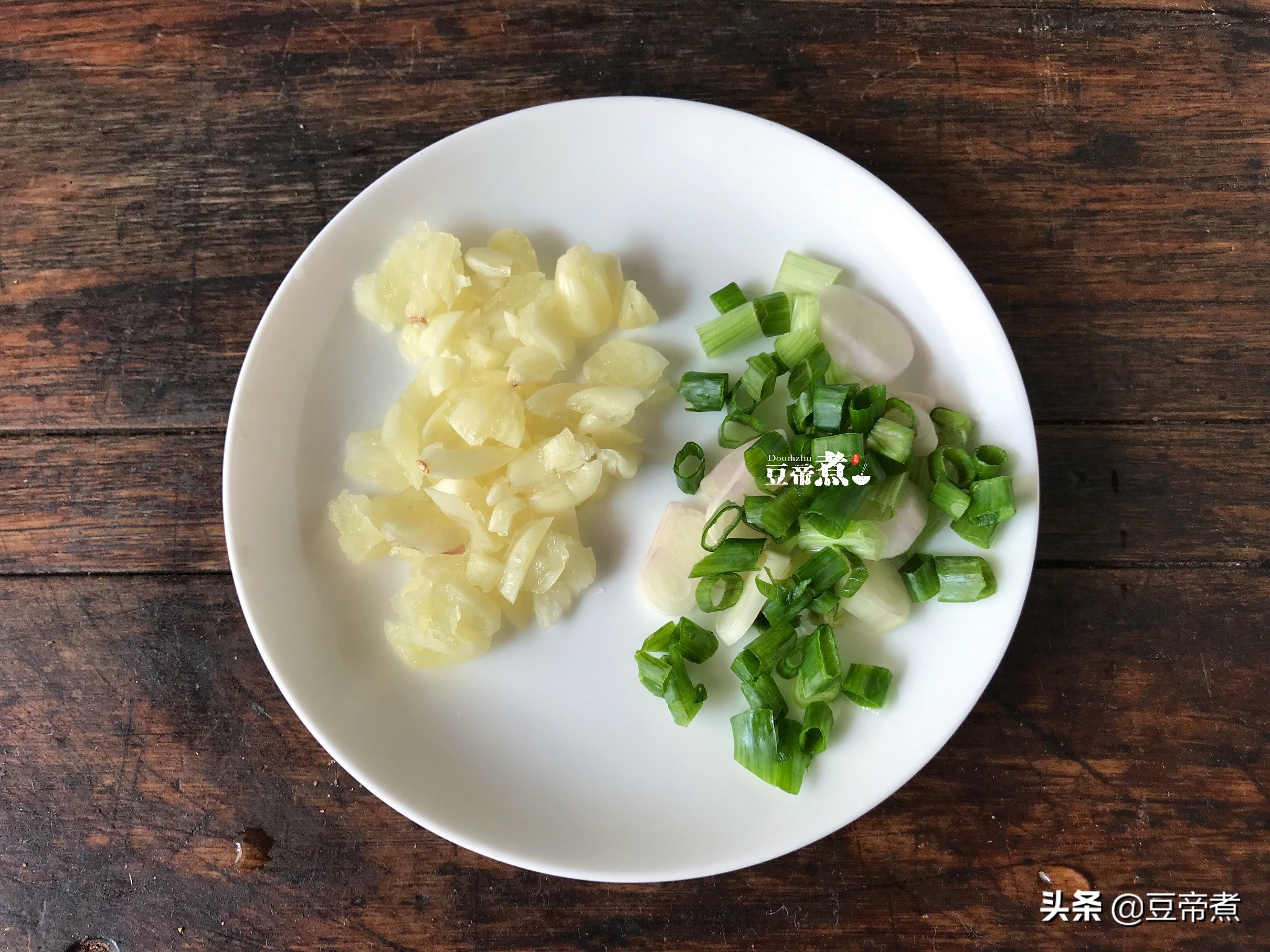 吃了30年的豆腐还不腻，要想豆腐好吃还入味，口感和味道少不了