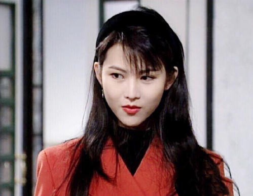 “港姐”蔡少芬，人生最绝望的时候嫁给张晋，现在怎么样了？