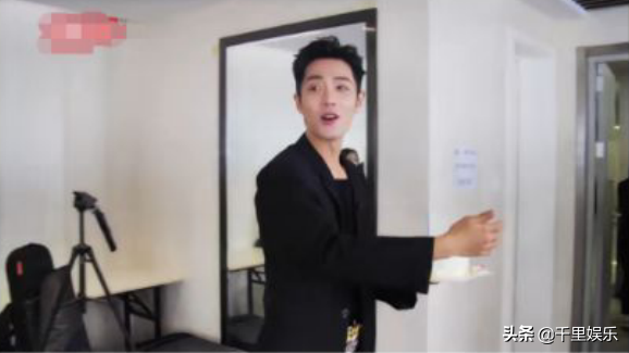 庆生|肖战为张淇庆生 满满的暖意在心间