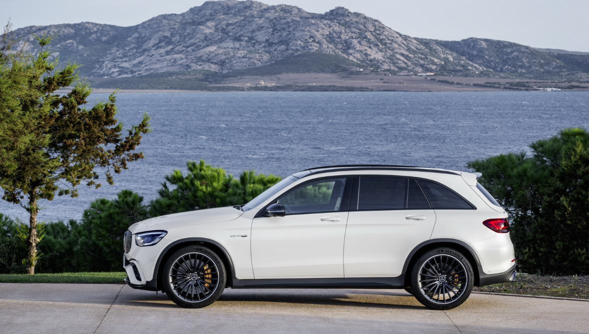 百公里加速不到4秒極速可達280km H 這輛奔馳新車不妨瞭解一下 輪語視角 Mdeditor