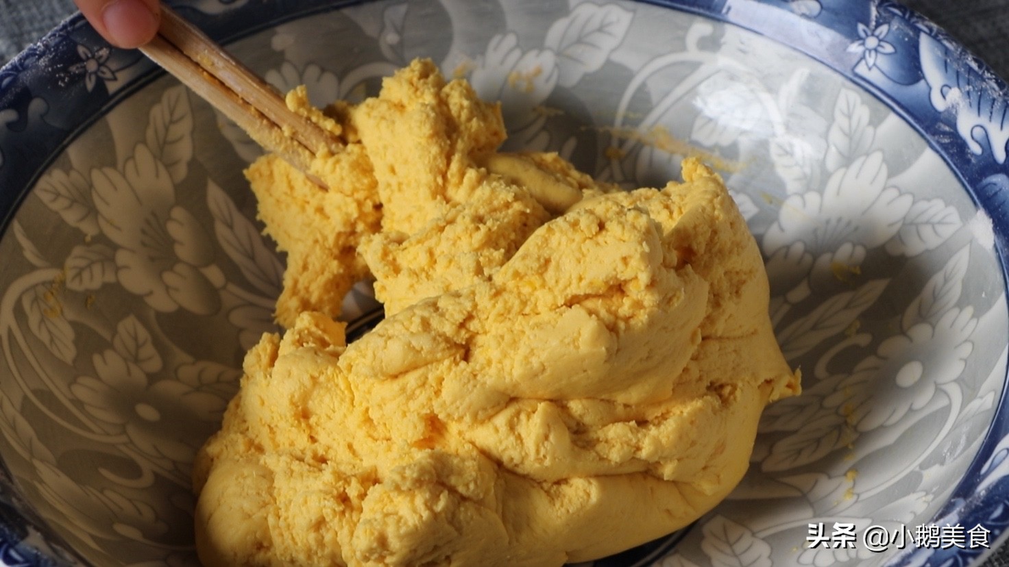 全家都愛的小點心，隔三差五蒸一鍋，香甜軟糯還夾心，多吃不上火