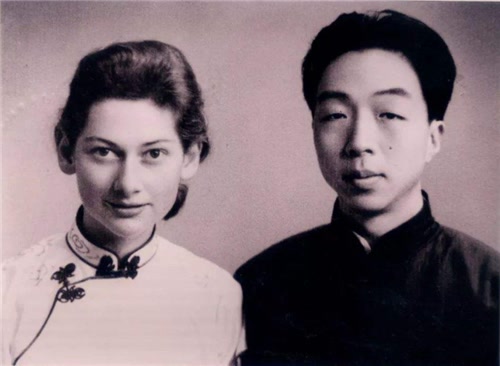 英国女孩不顾反对嫁中国, 母亲诅咒: 你们结婚后