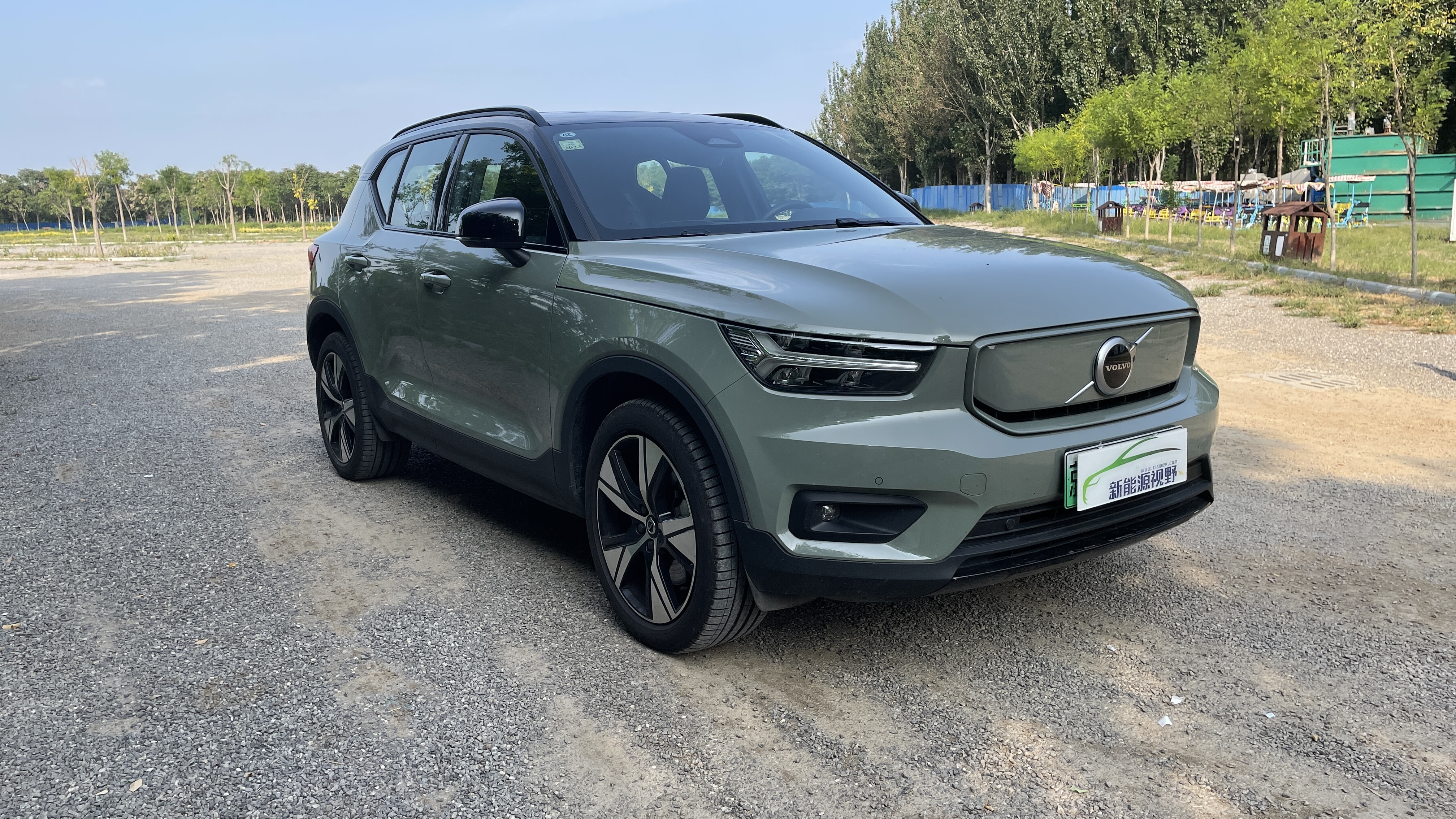 除了安全方面以外，沃尔沃XC40纯电版还带来了哪些体验？