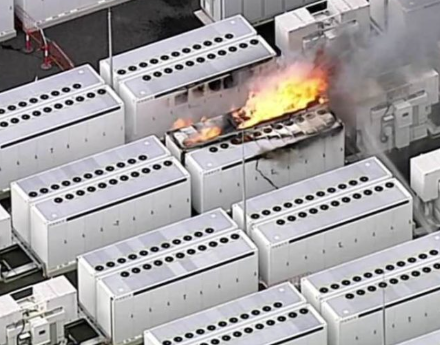 特斯拉电池工厂大爆炸！大火烧了整整四天，150名消防员紧急出动