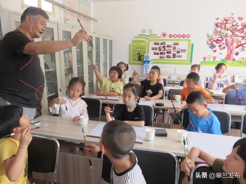 ������ʯ�����׺á���Ⱥ���ġ�Э����  ����Ϊ������¶���