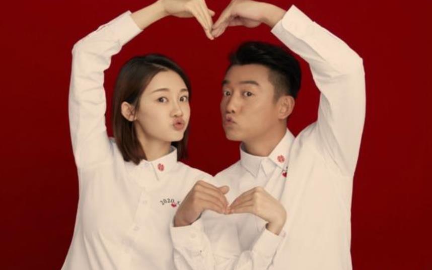 何炅老师为何人缘这么好，凭什么把主持人当得