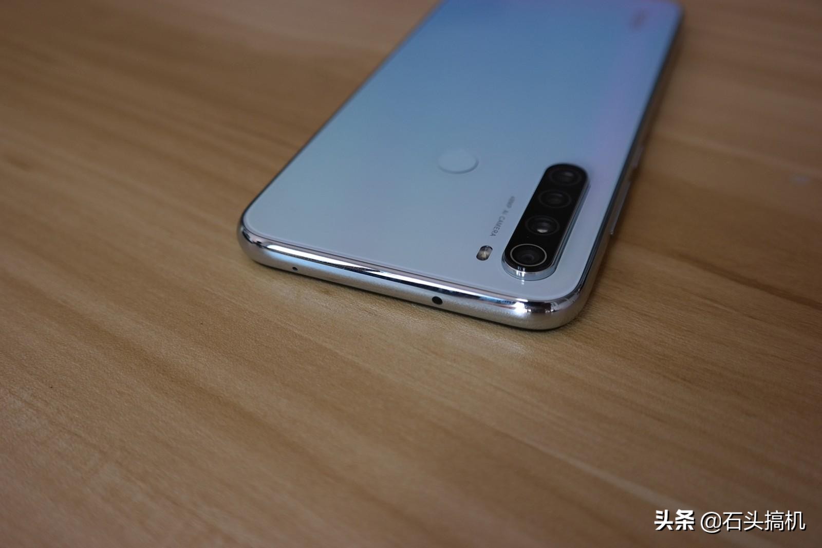 Redmi Note 8皓月白开箱图赏！玻璃手感好颜值高