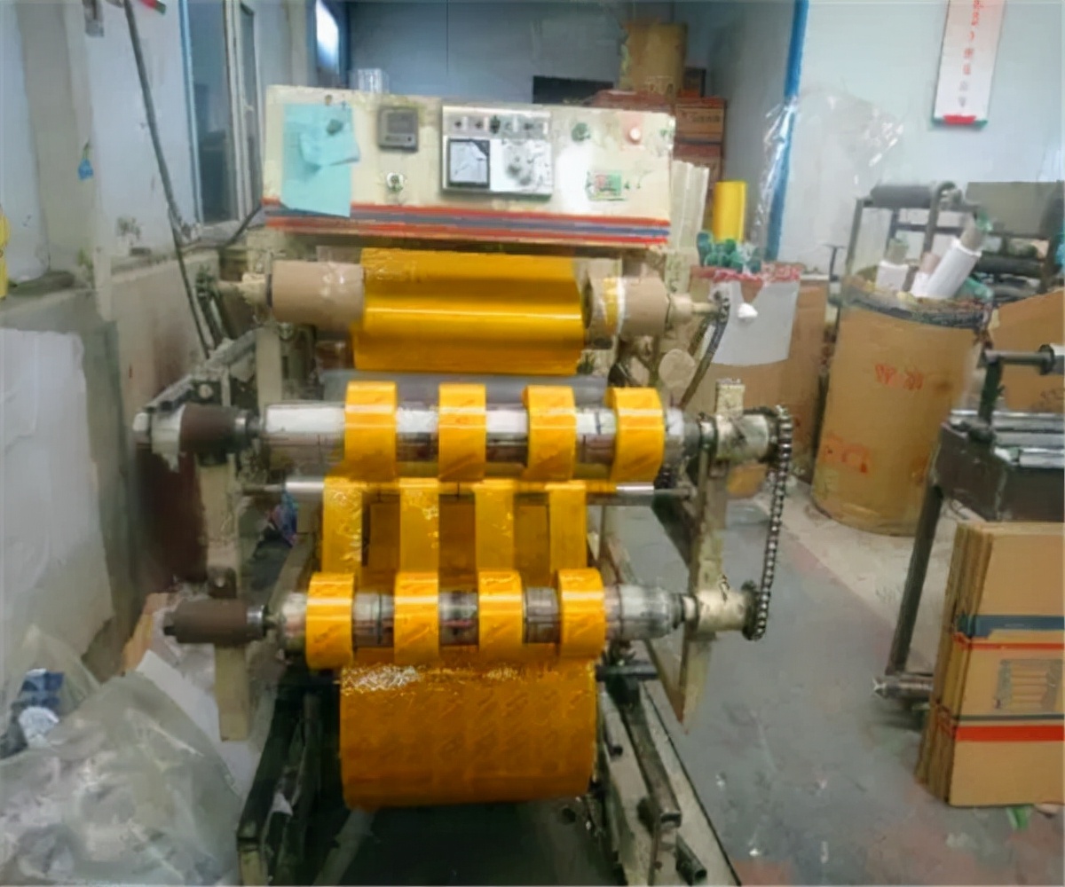 一个人创业，投入10万元以内的资金，能开办哪些有前景的小工厂？