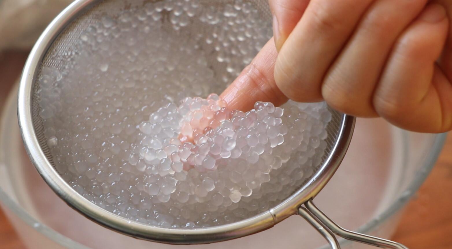 自製網紅飲品，楊枝甘露，不加糖，好喝顏值高，夏天喝太安逸了