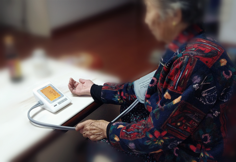 百岁老人也玩智能，鸿蒙生态首款健康产品脉搏波RBP-2400体验