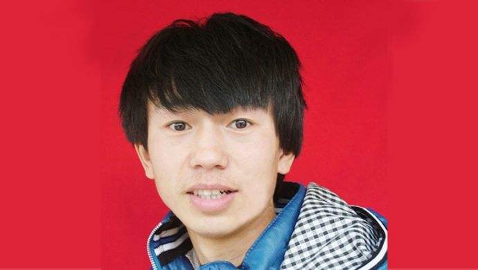 庞麦郎：走红后耍大牌不认农村父母，演唱会只