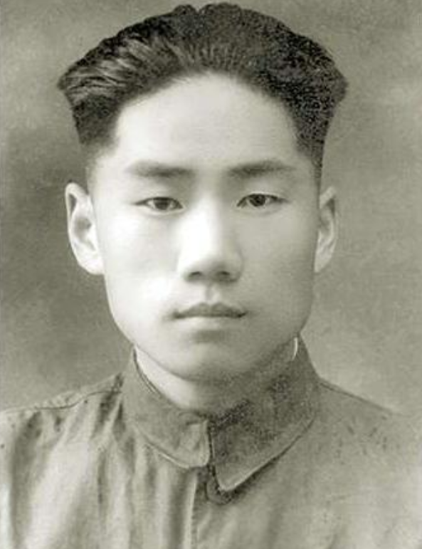 建国后毛岸英回韶山，一农民称毛主席欠他家13元钱，到底咋回事