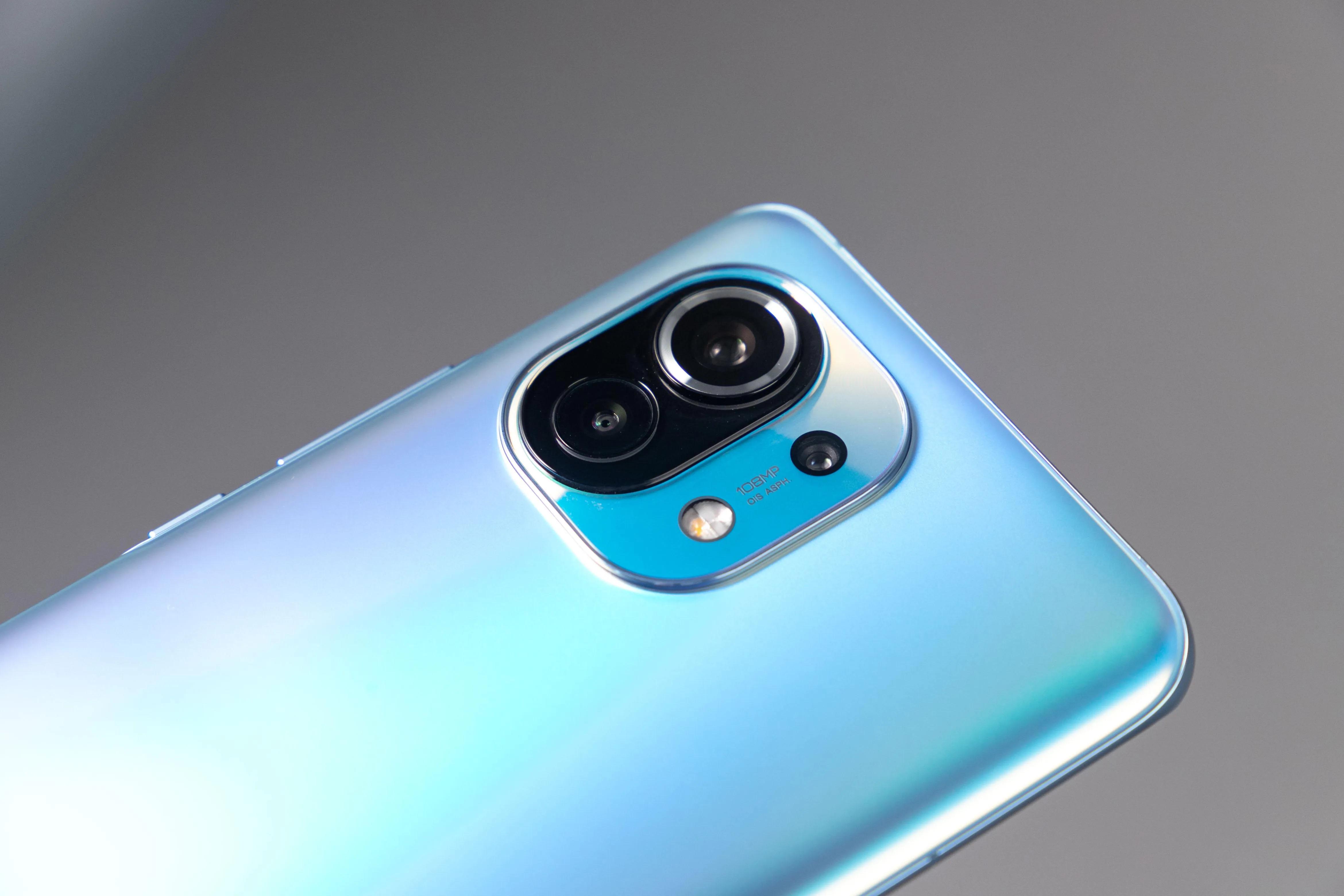 11 exceed millet dock-glass configures exposure! Small Bo Mou is famous rich advocate express: This is a mobile phone far from