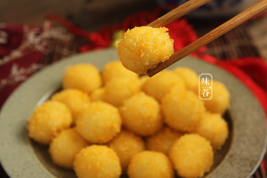 元宵節，湯圓不要煮著吃了，試試炸湯圓，外脆裡糯，喜慶又好吃