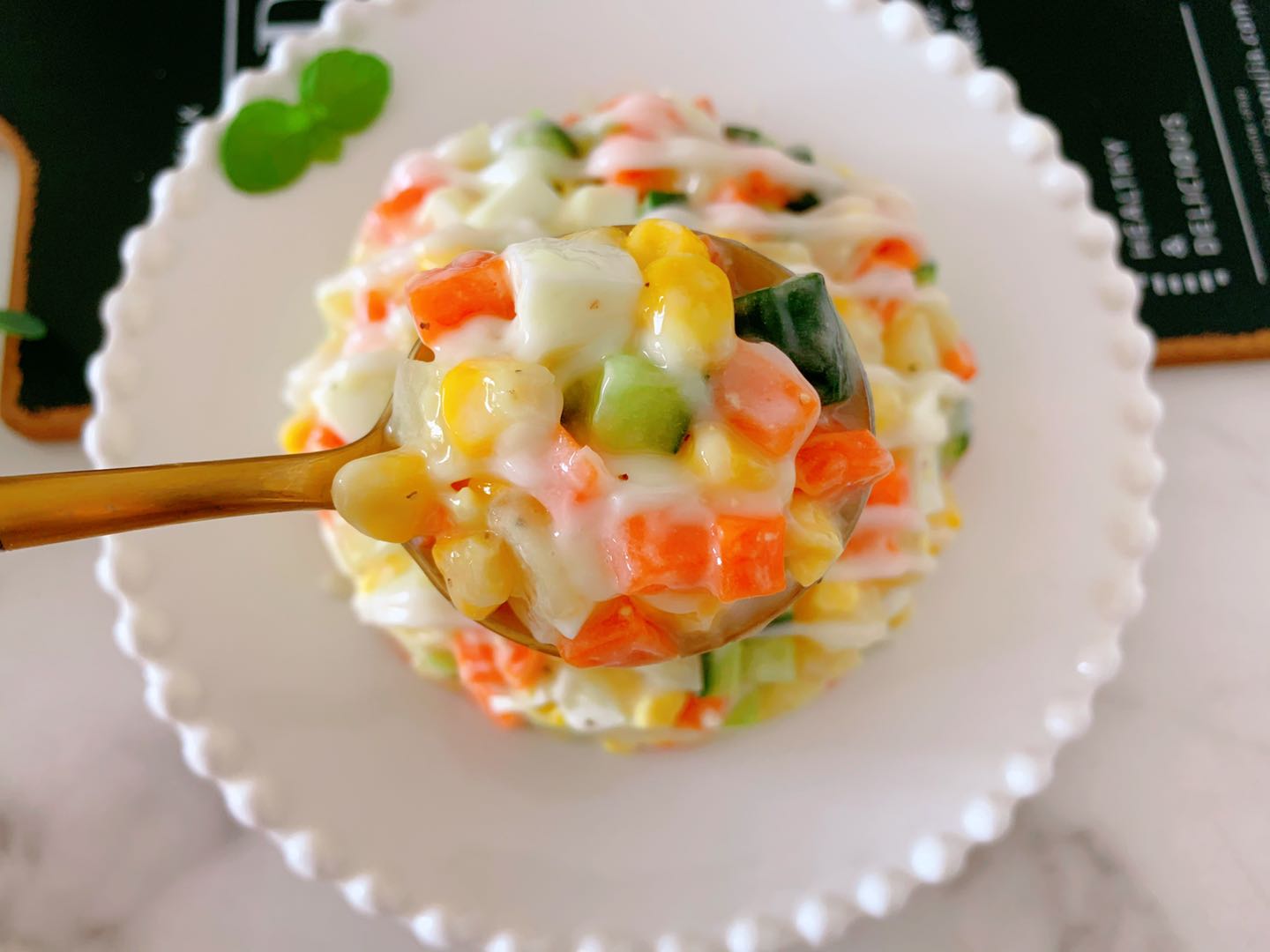 這幾樣蔬菜，焯水拌一拌，沒想到這麼好吃，低脂低卡又解饞好吃