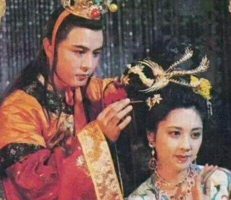 女儿国国王朱琳，苦等唐僧20多年，如今68岁的她高龄再婚无一子