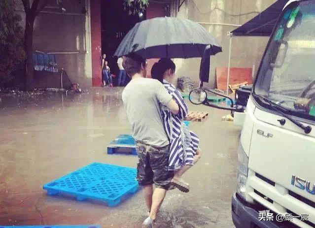 贾乃亮新恋情曝光：恕我直言，我们千万别去同情贾乃亮，他不需要