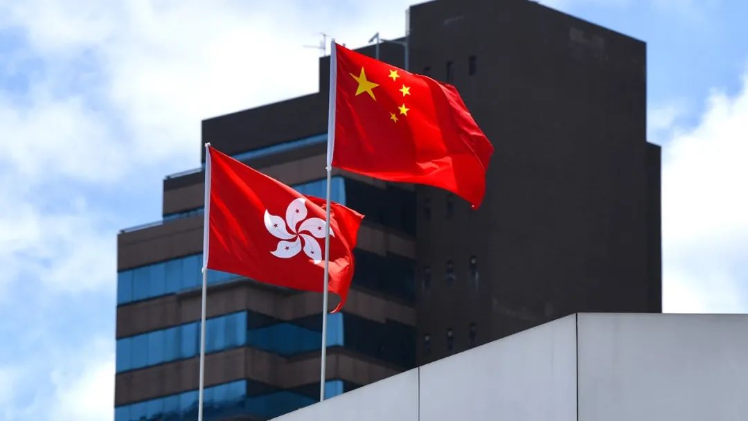 历史经验必须总结！对香港揽炒派区议员不可再犯第二次颠覆性错误