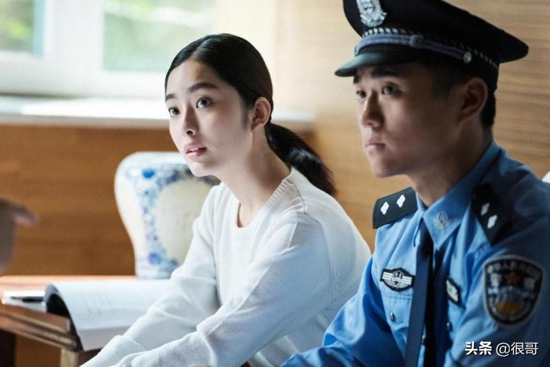 装台：吴曼思饰演刁顺子二女儿，剧中扮相略显