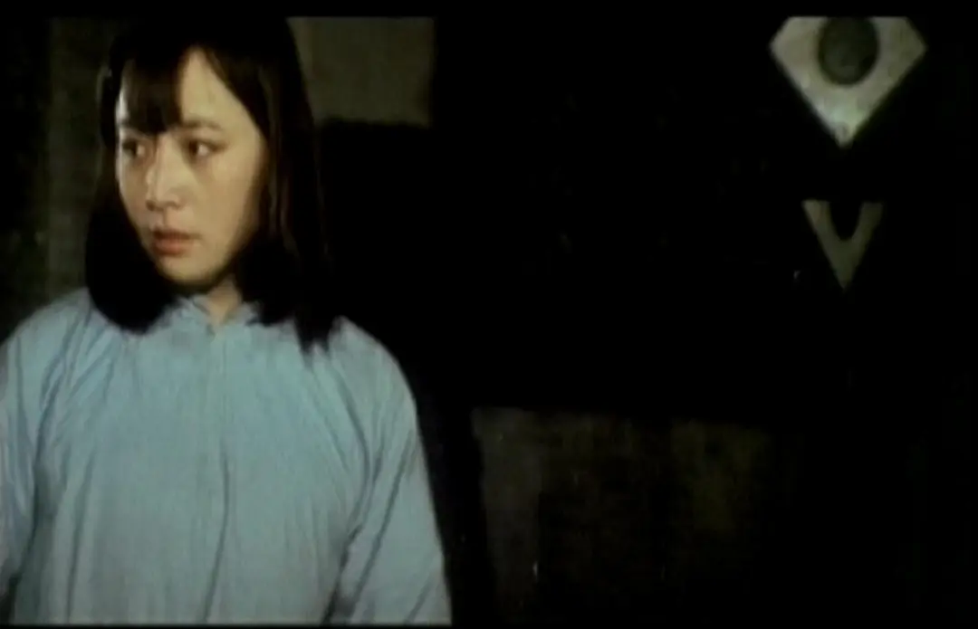 1986年,宋丹丹大尺度出演暗娼,揭开旧时代女性的堕落隐痛