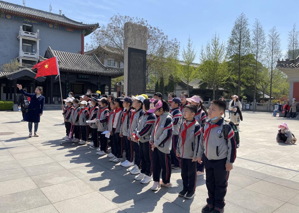游羲之故居 学书圣文化：临沂金盾小学3( 15)中队徒步踏春