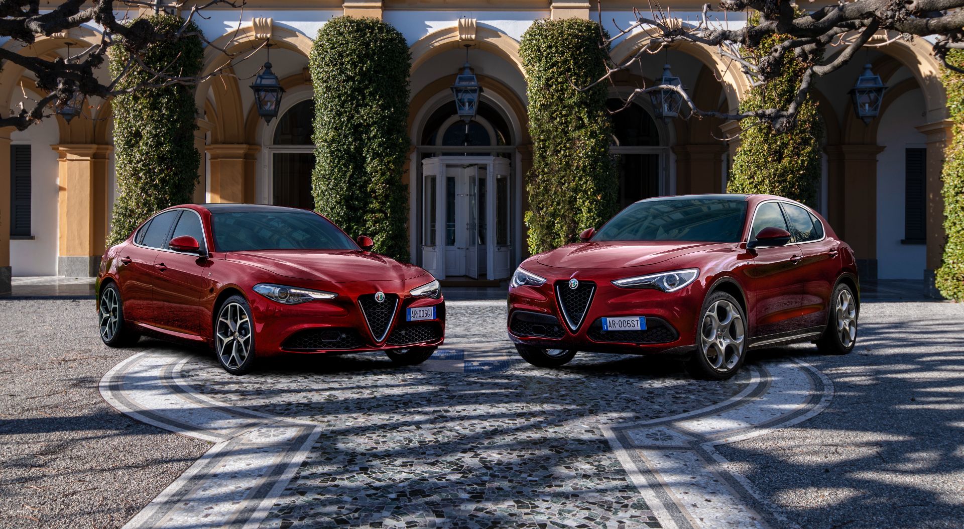 红色车身特殊标识，阿尔法·罗密欧推出Giulia和Stelvio限量版车型