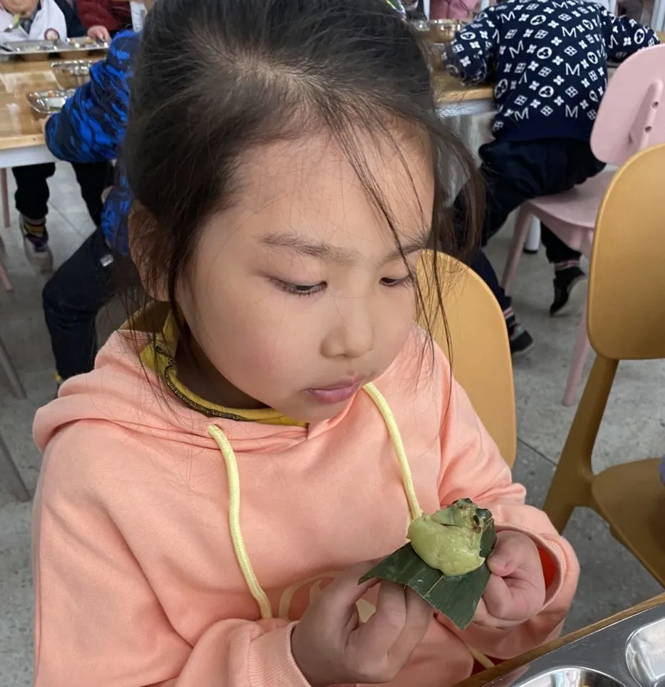 成都高新区朝阳小学清明节气主题活动日