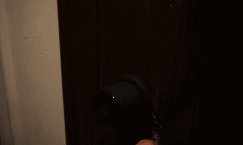 老小区升级智能门锁，出门再也不用慌，智能门锁选购指南