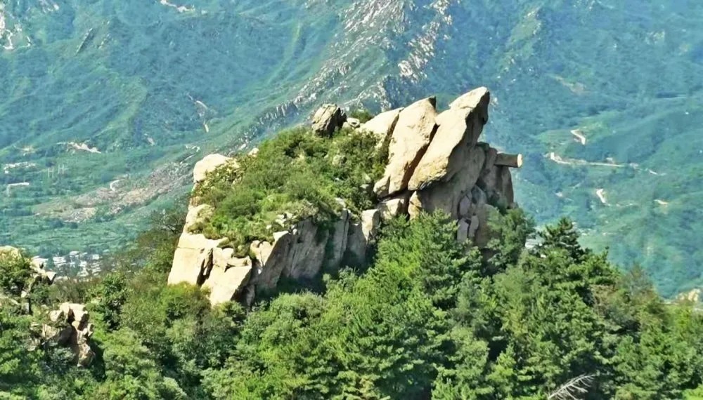 迪山云顶首届星空露营来袭！月夜烧烤，露天电影... ...等你来