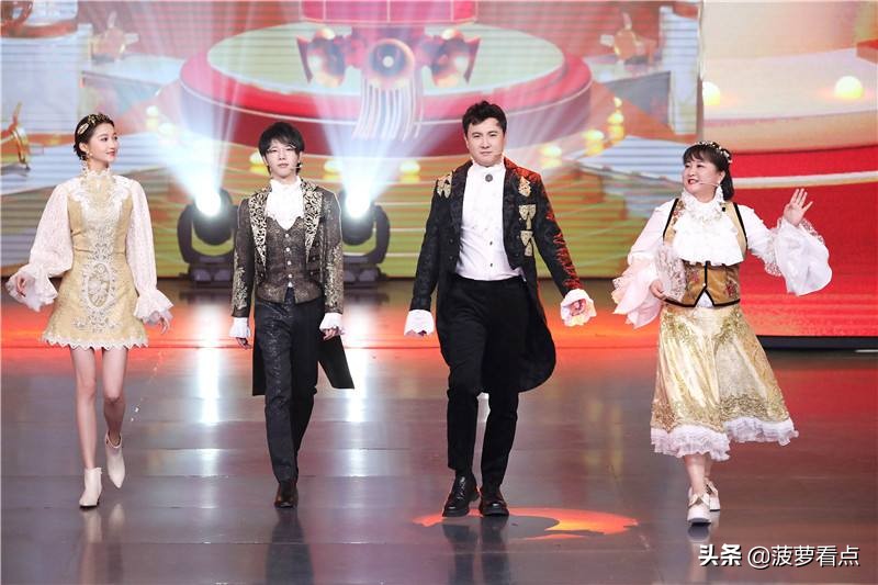 才收官，关晓彤微博更新手绘图，暗示内心的想