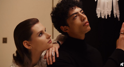 卖饮料、口红和玩具都能身价百亿？揭秘网红品牌的财富密码