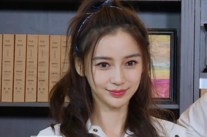 baby戴眼罩鼻子挤压变形，鼻梁形状暴露是否原装