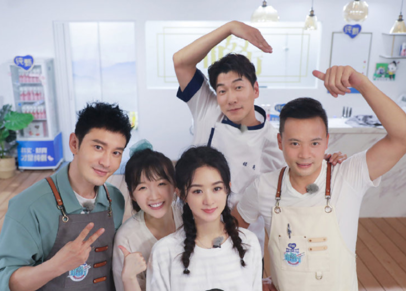 当1米79的黄晓明，与187的刘宇宁同框，这确定有