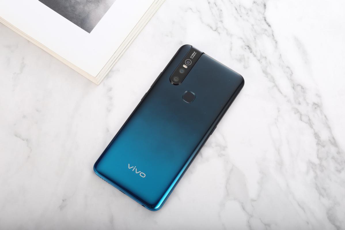 全新vivo S1上手：时尚、实力完美邂逅，体验超预期