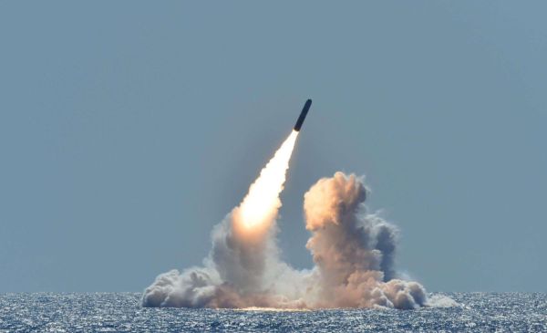 全球最强导弹即将服役，一枚就能瘫痪美本土，美国不敢越雷池半步