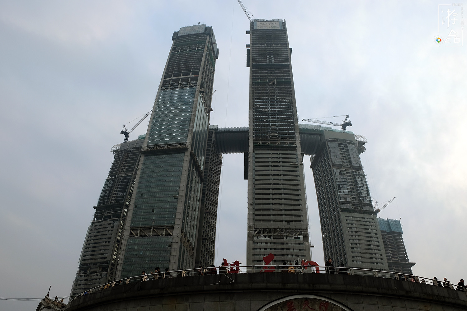 漫游山城：朝天门背后的来福士，如此不受欢迎，究竟做错了什么？