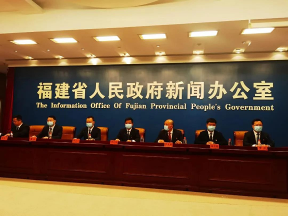 福建省上杭县：发现晚白垩世恐龙足迹群