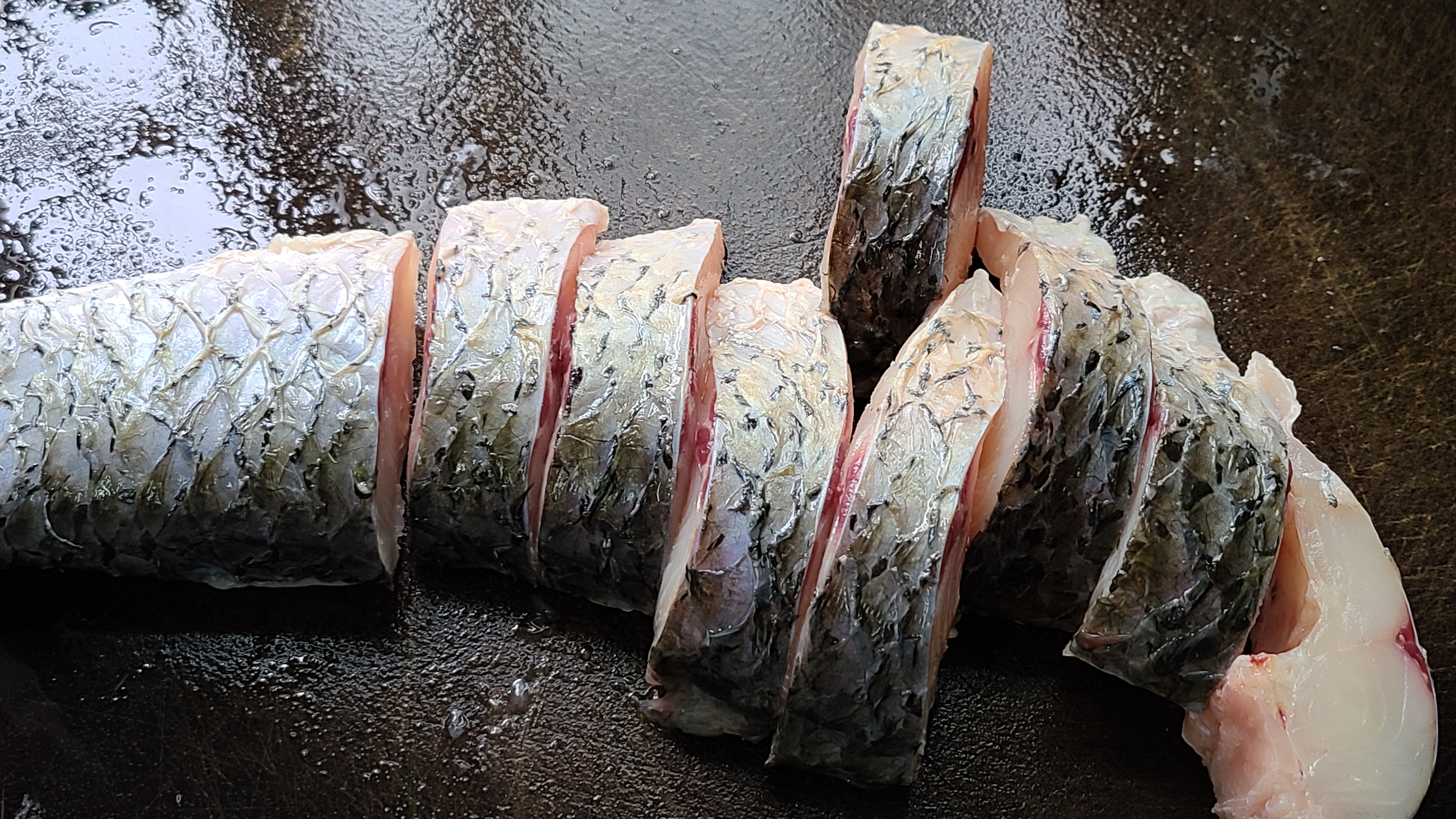 I love this method of fish meat. It has a strong fragrance and good taste.