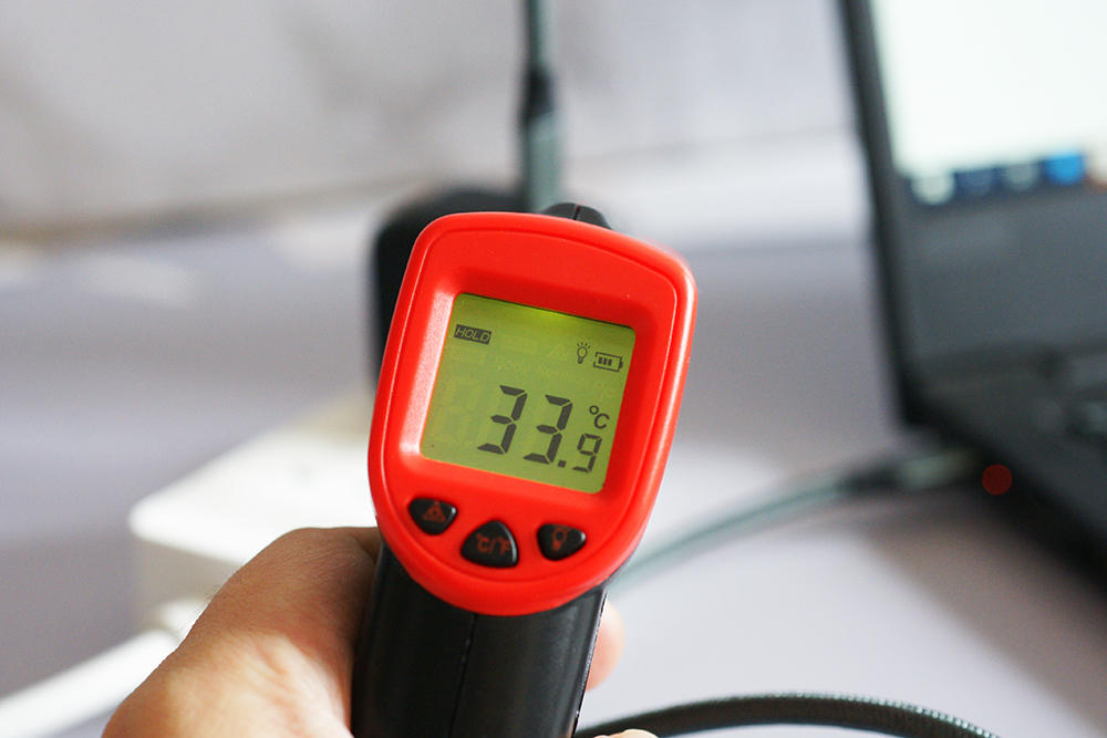 體積超小，還能給筆記本充電！Aohi Magcube 65W氮化鎵快充體驗