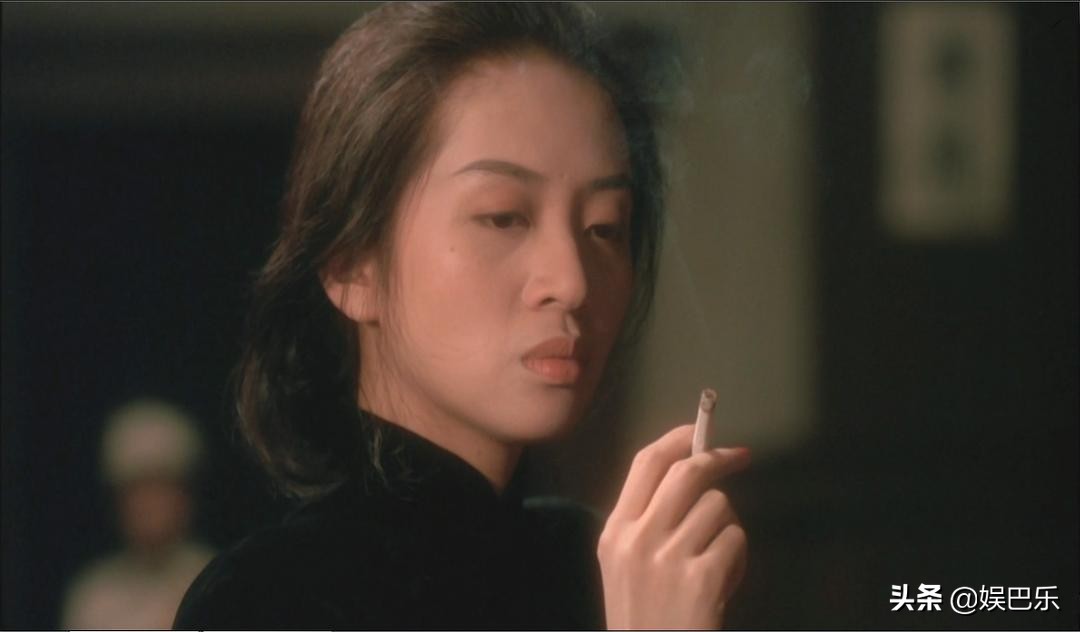 刘德华在90年拍了10部电影，转眼30年过去了，最后一部不可超越