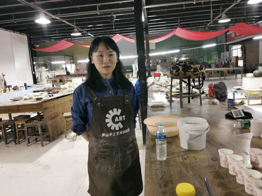 「庐山手工」上课、抢饭、熬夜、摘柿子这些经历你都在吗？