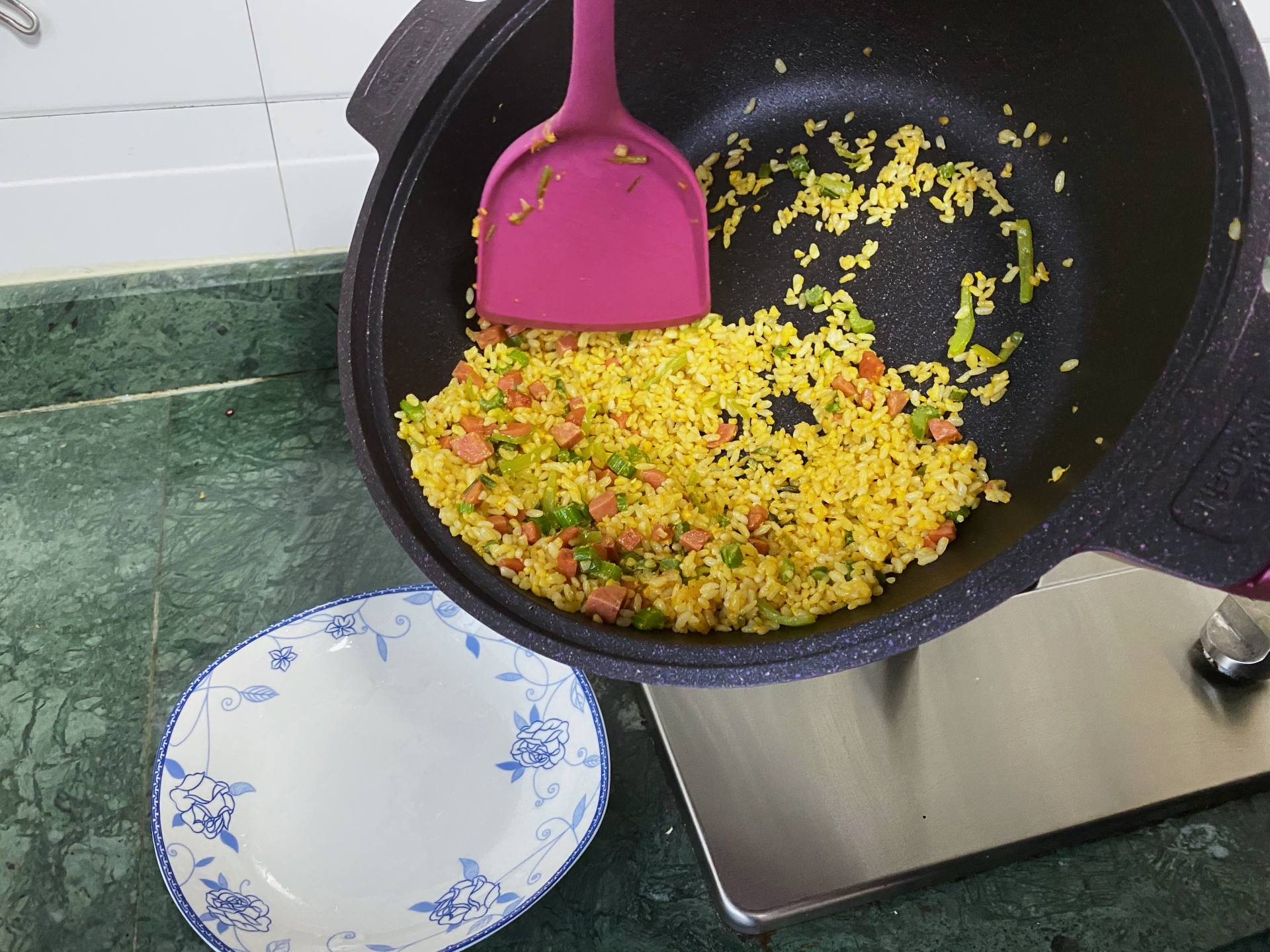 一锅八用，轻松解锁百种烹饪方式，让你从此爱上下厨