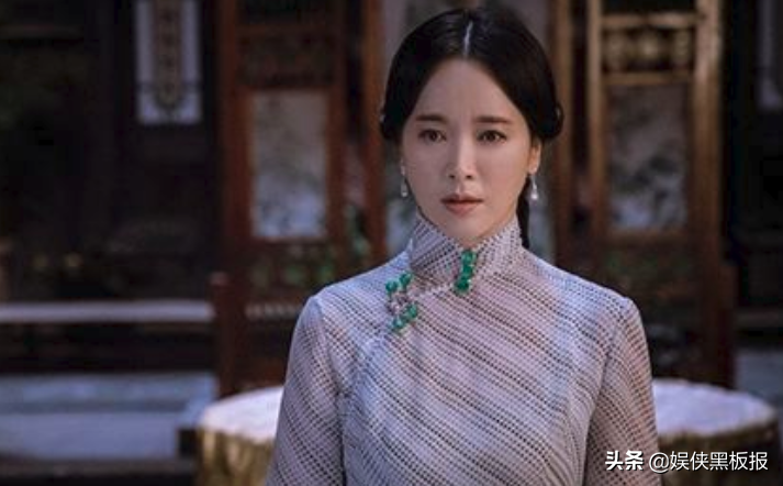 女明星中的运动员，她们的优势正在显现，42岁左小青靠“它”冻龄