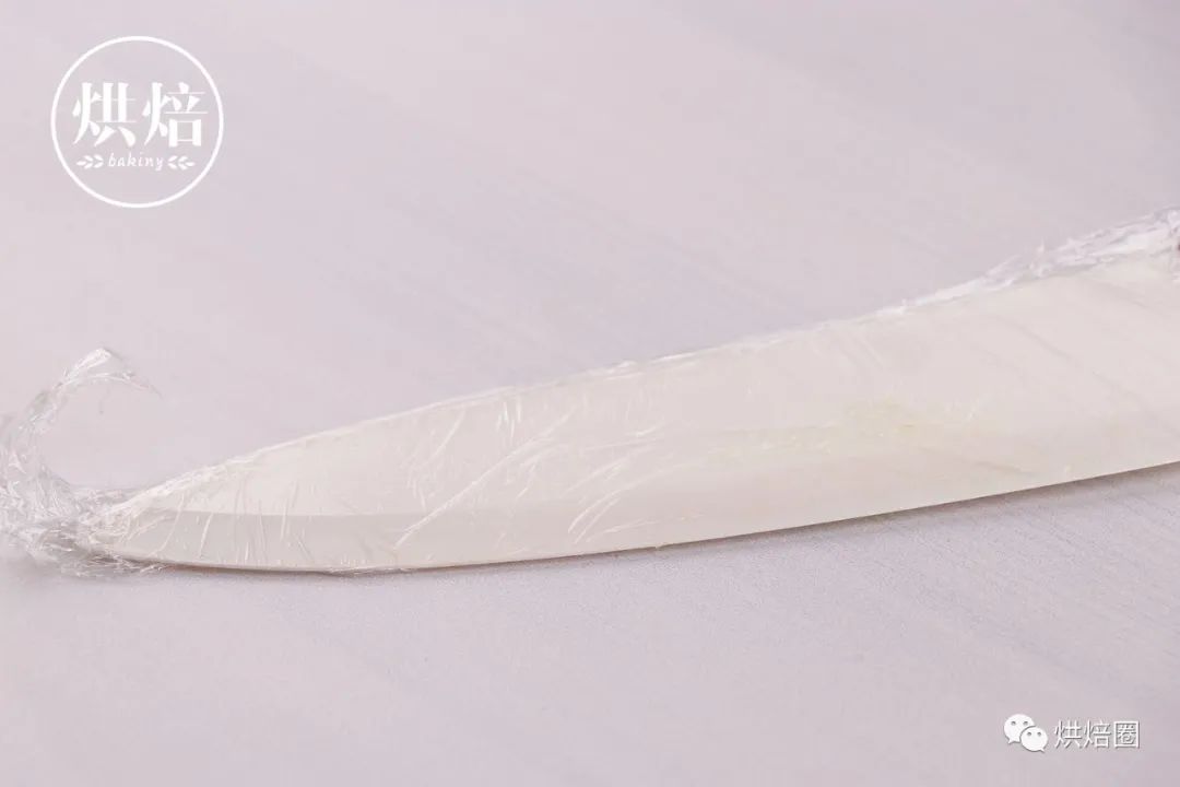 這綠綠的木薯千層糕好清新在東南亞很出名吃起來又糯又潤